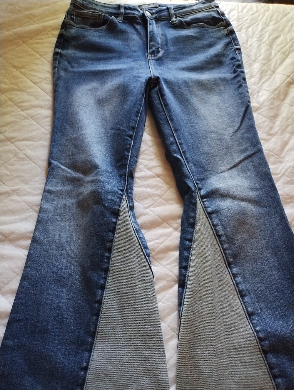 Judy Blue Two-Tone Blue Flared Inset Jeans